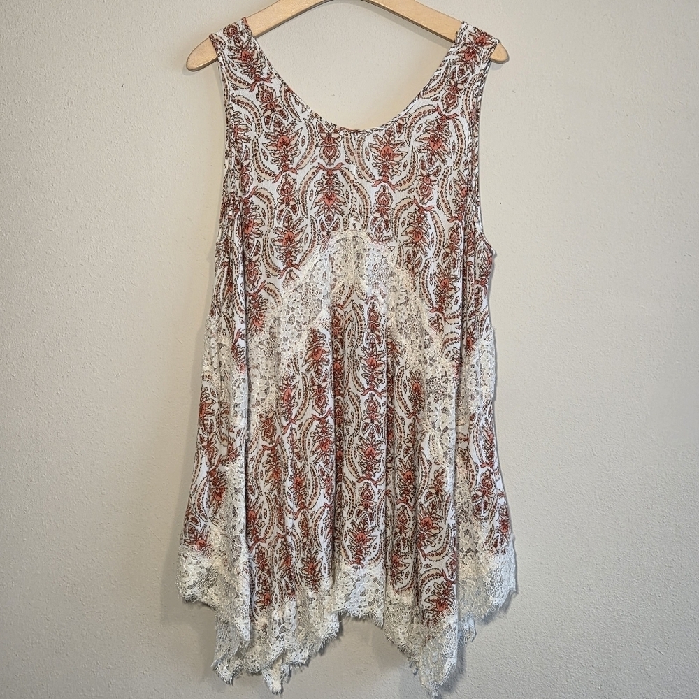 Umgee Abstract Leaf Motif Lace Sleeveless Tunic Sz 1XL Boho Prairie Beach
